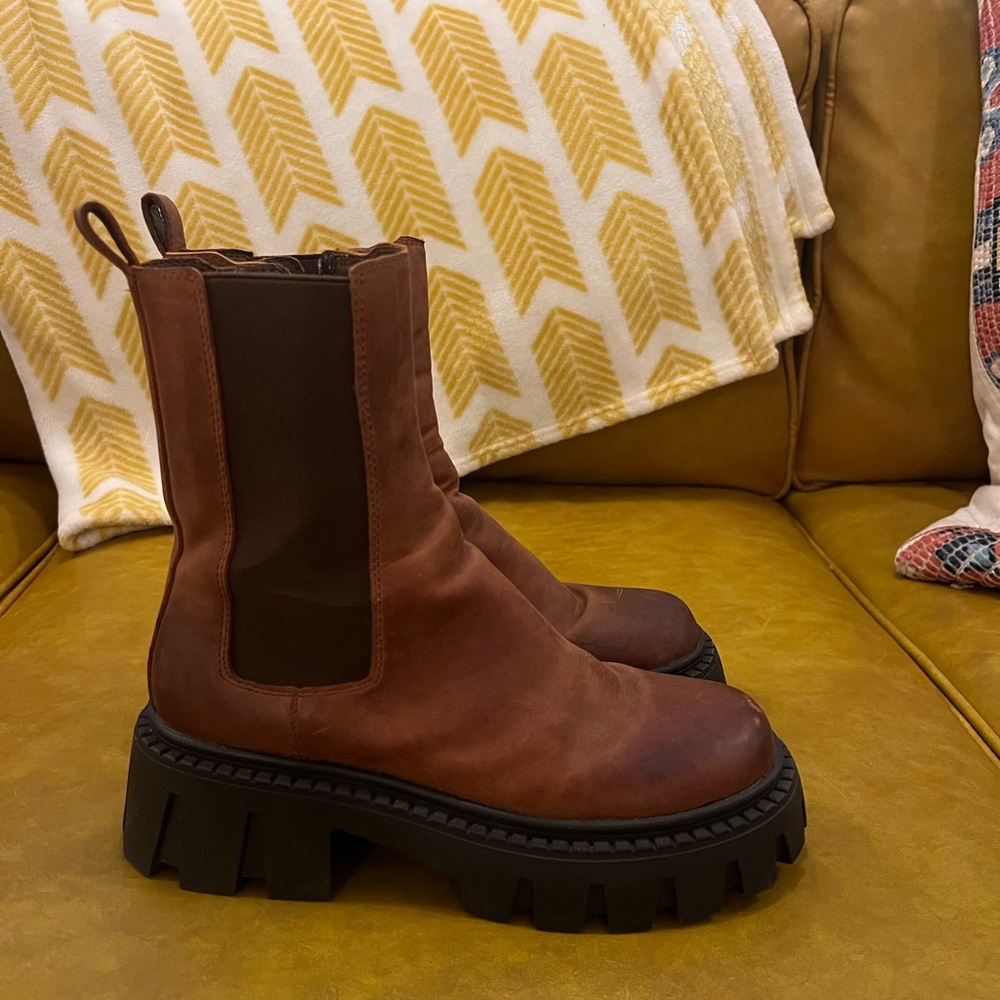 SOLD Steve Madden Brown Combat Boots